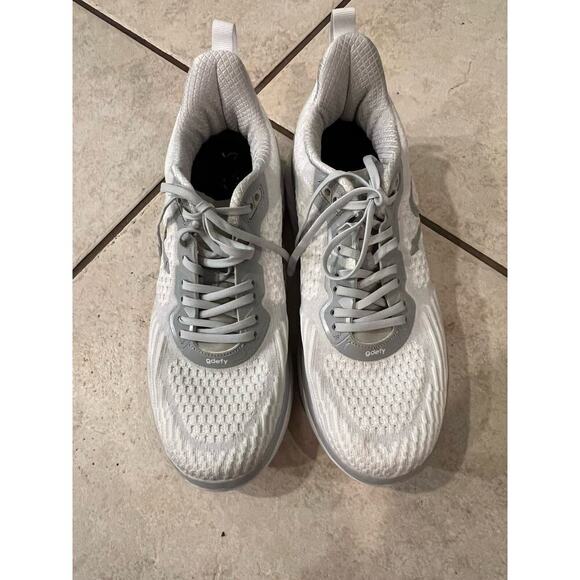 Gdefy Women’s Xlr8 Run White Versicloud Lace Up Running Shoes Sz 11 - Picture 1 of 10